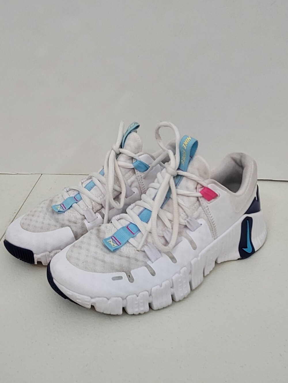 Nike Free Metcon 5 White Aquarius Blue DV3950-103 Women Sneakers Size US 6